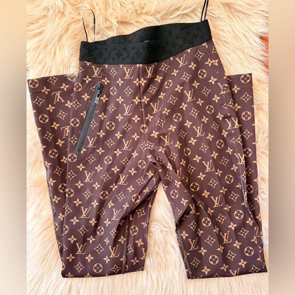 Authentic Louis Vuitton Monogram Technical Leggin… - image 2